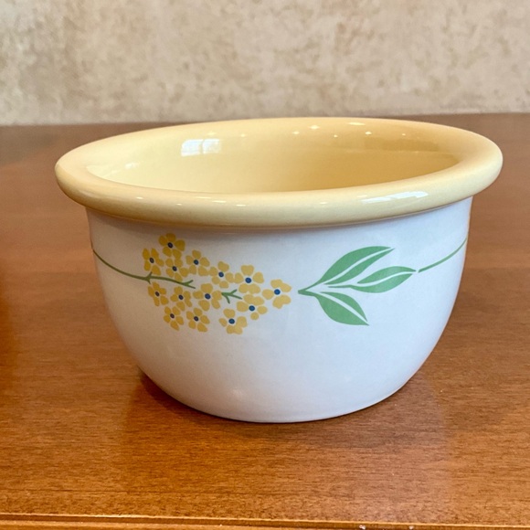 Three Corelle Ramekins - Picture 5 of 8